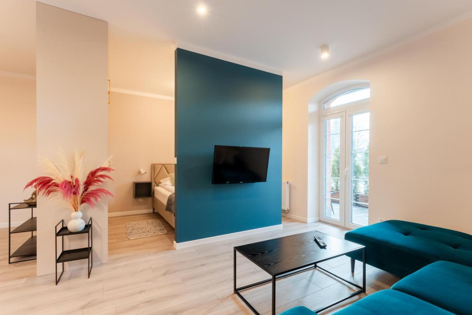 Apartament Smile - Z Prywatnym Monitorowanym Parkingiem By Spaceapart Jelenia Góra Extérieur photo