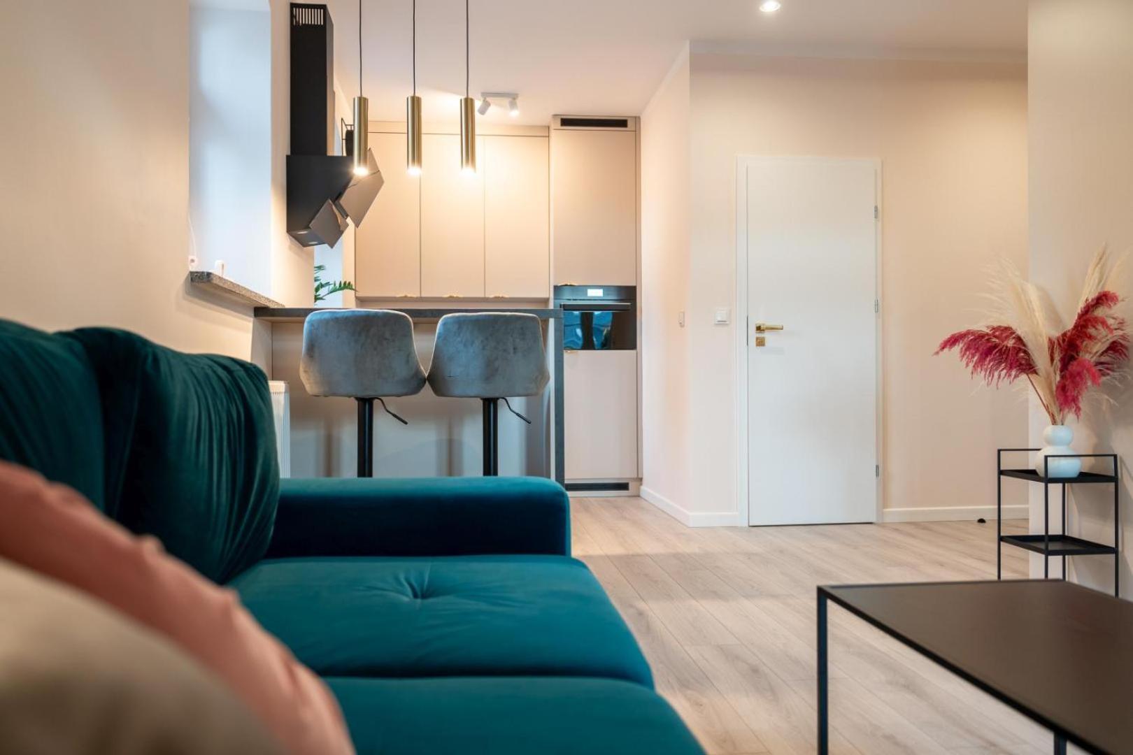 Apartament Smile - Z Prywatnym Monitorowanym Parkingiem By Spaceapart Jelenia Góra Extérieur photo